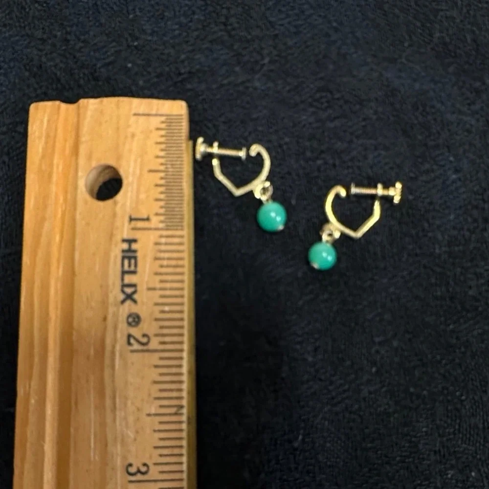 N/A vintage screw